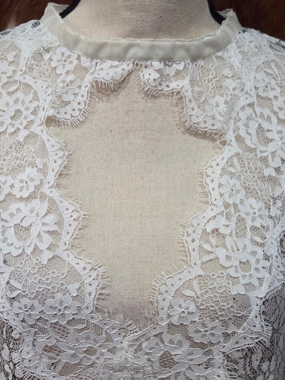 By Together White Lace Tunic Top - Picture 3 of 10